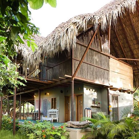 Casa Juana Palomino Hotel Exterior photo