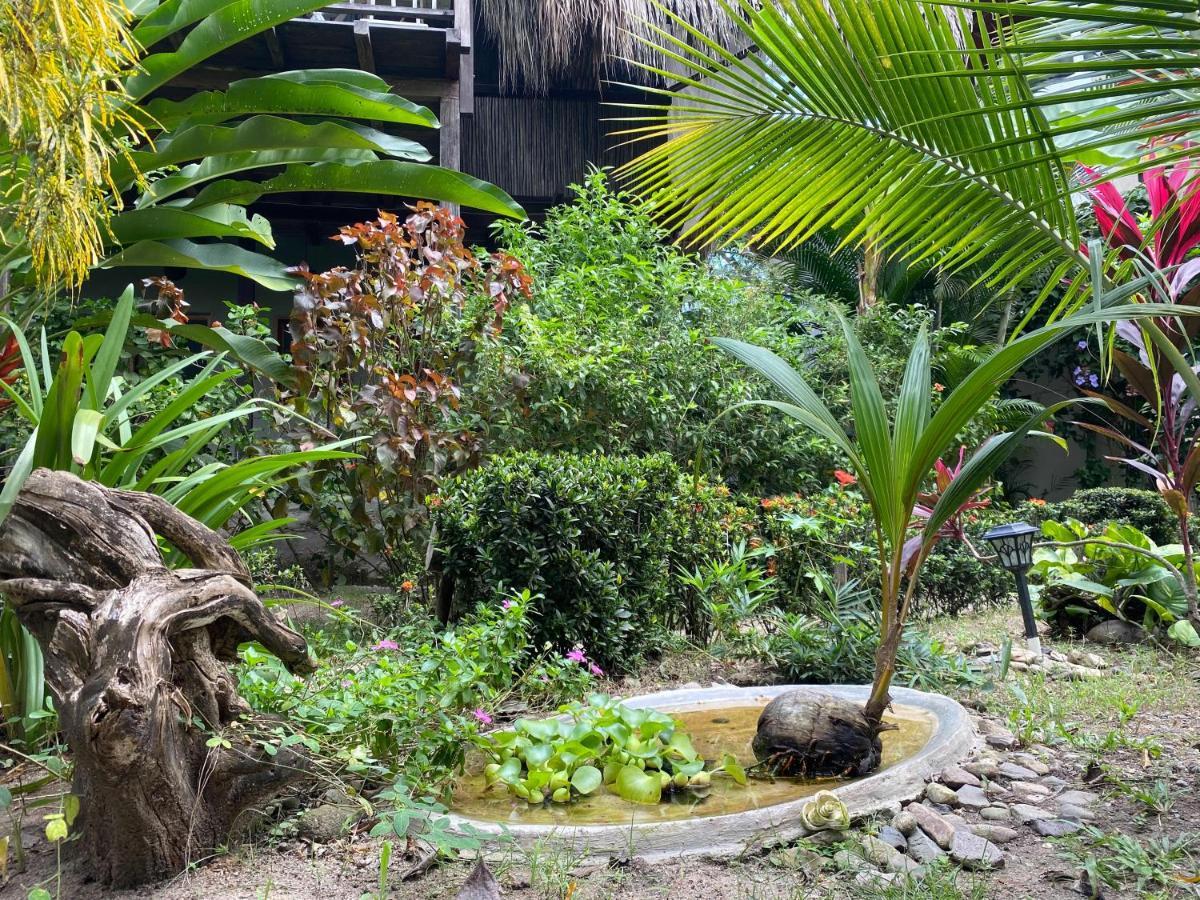 Casa Juana Palomino Hotel Exterior photo